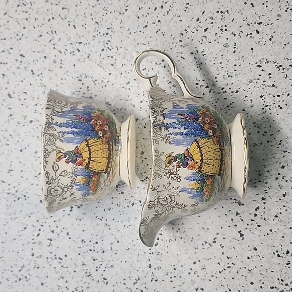 Empire China Crinoline Lady Creamer & Sugar England c. 1950 #3067 - Picture 4 of 8